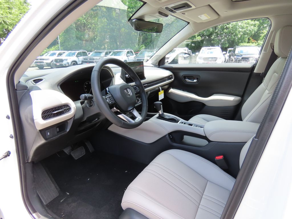 Thumbnail: 2027 Honda HR-V - 2