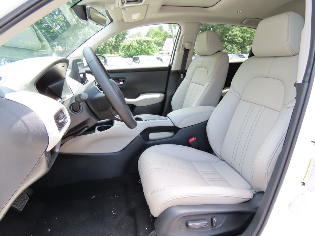 Thumbnail: 2027 Honda HR-V - 11