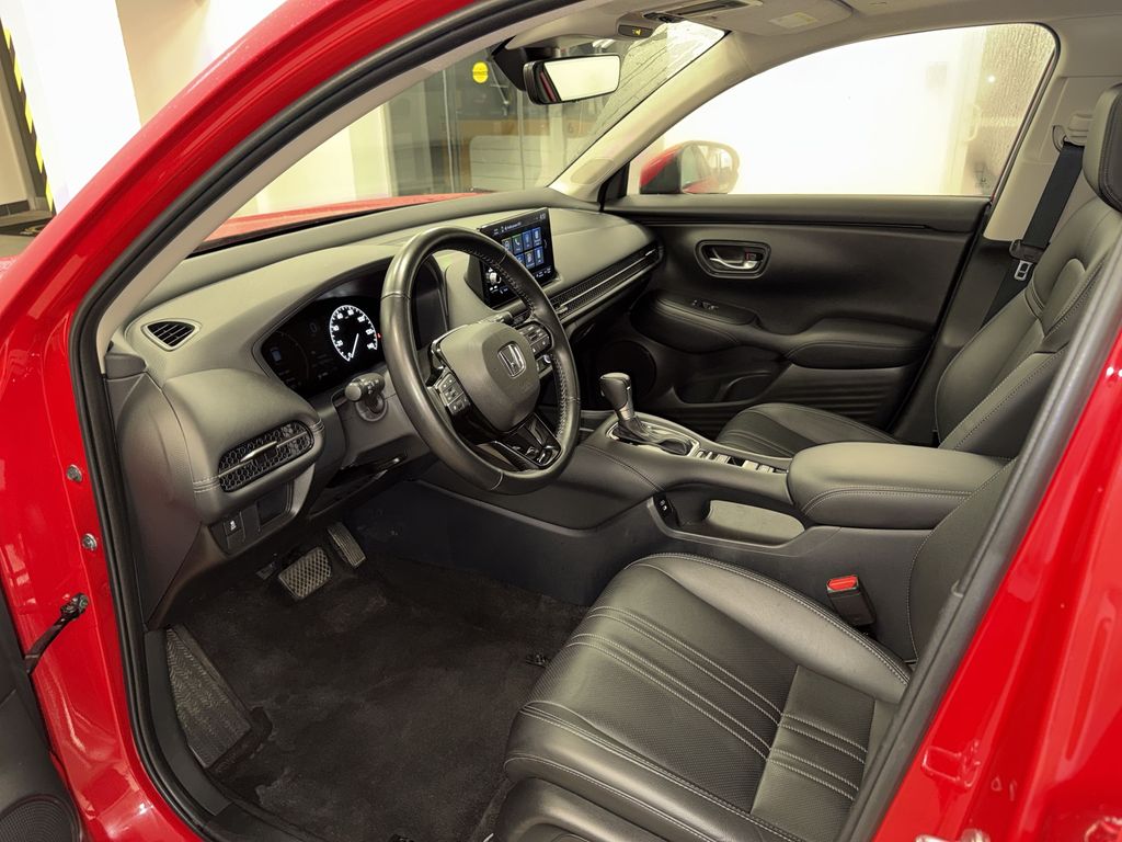 Thumbnail: 2025 Honda HR-V - 31