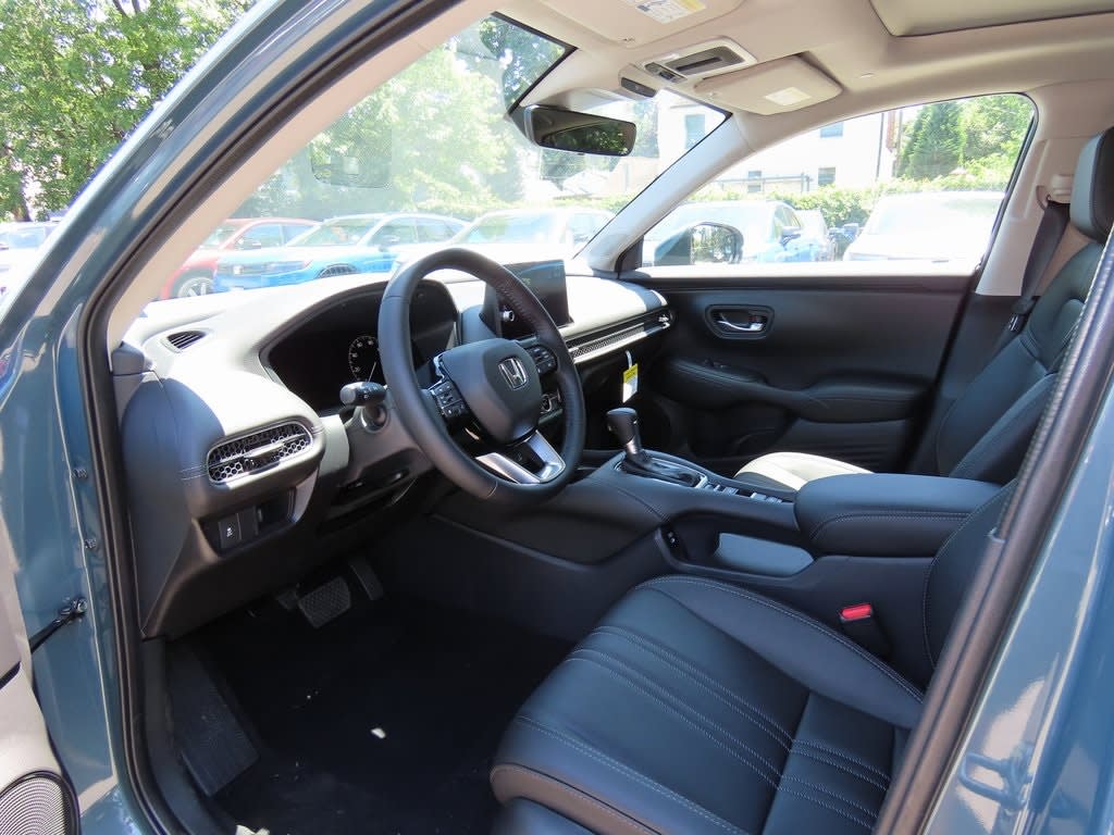 Thumbnail: 2026 Honda HR-V - 11