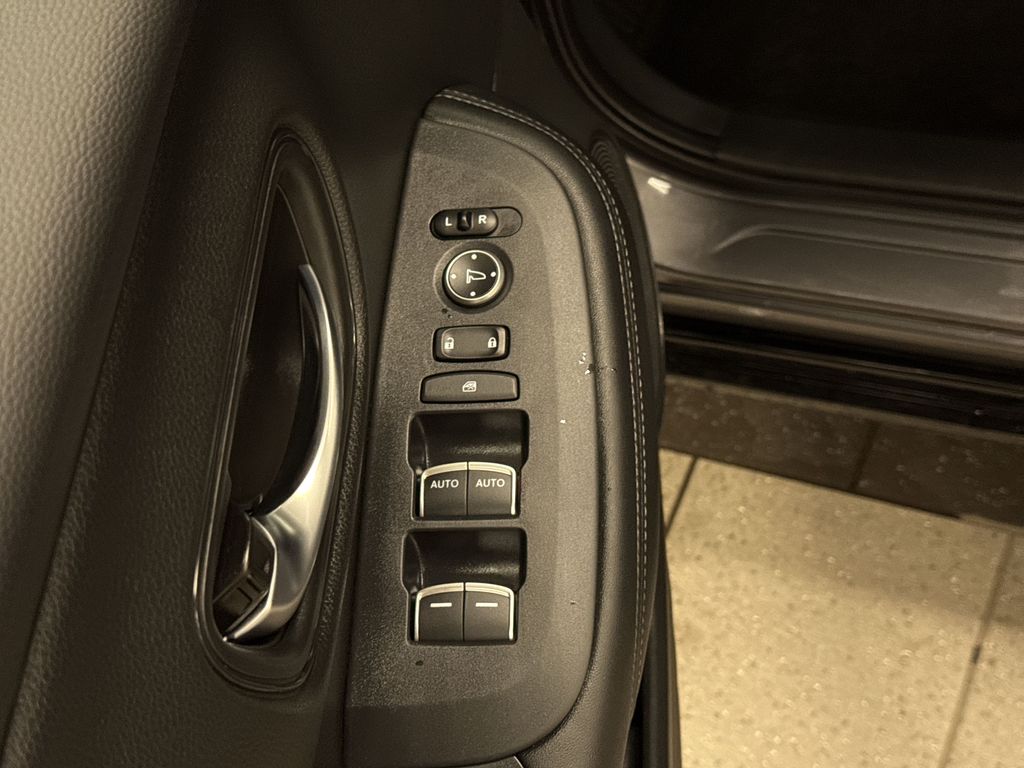 Thumbnail: 2025 Honda HR-V - 25