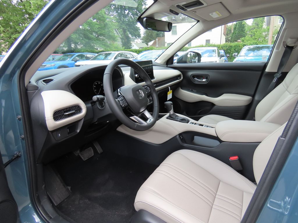 Thumbnail: 2027 Honda HR-V - 2