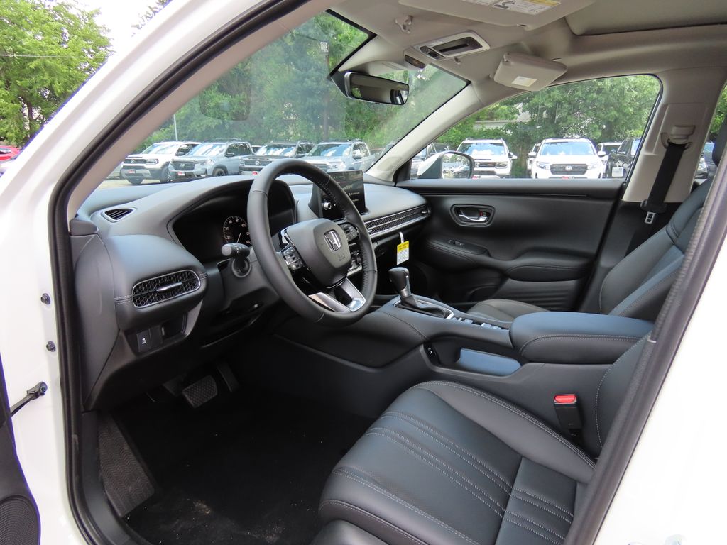 Thumbnail: 2027 Honda HR-V - 2