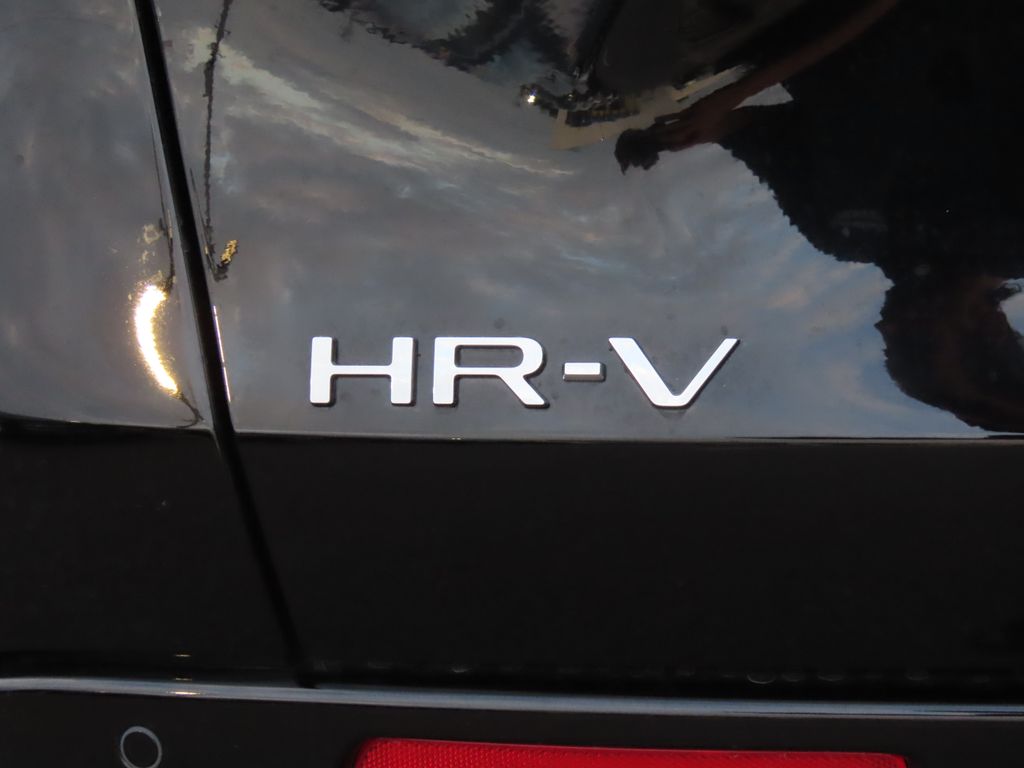 Thumbnail: 2027 Honda HR-V - 6