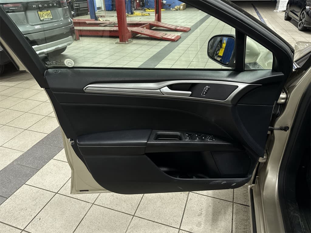 Thumbnail: 2019 Ford Fusion - 30