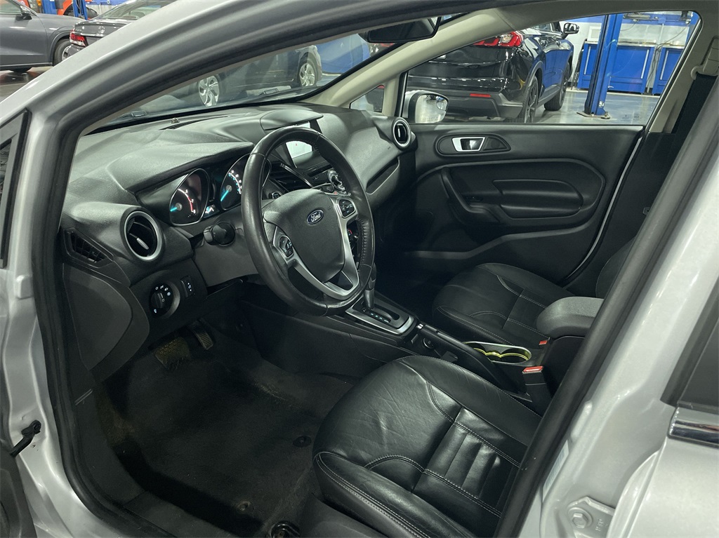 2017 Ford Fiesta Titanium 14
