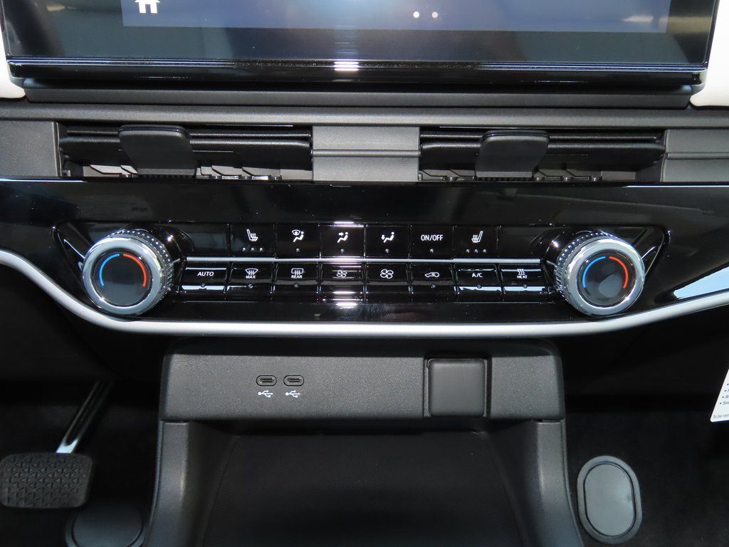 Thumbnail: 2026 Honda Prologue - 22