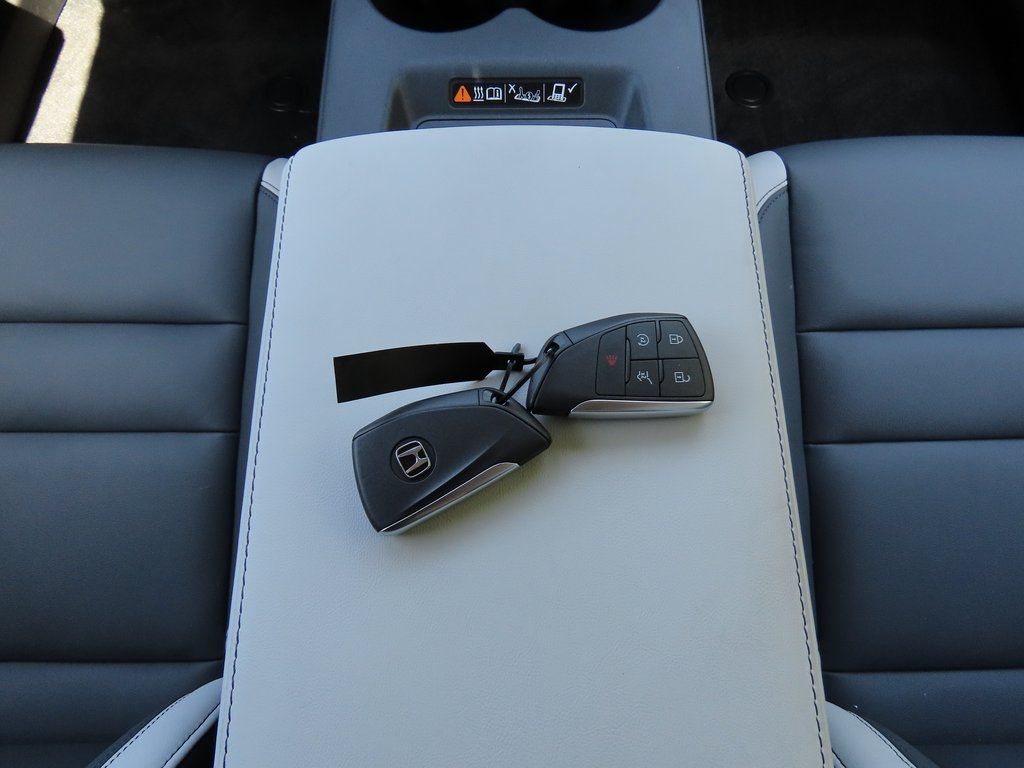 Thumbnail: 2026 Honda Prologue - 27