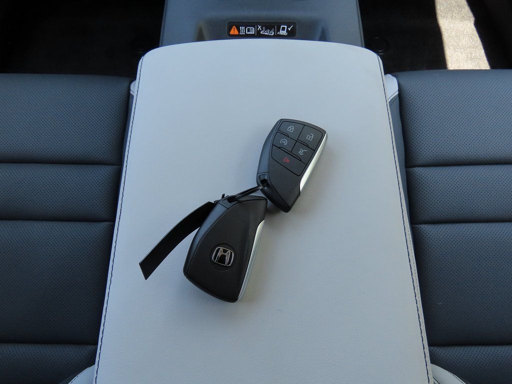 Thumbnail: 2026 Honda Prologue - 28