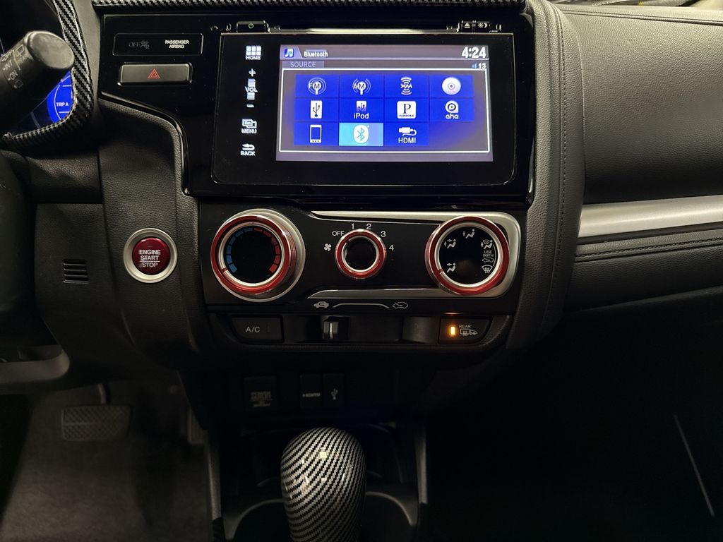 Thumbnail: 2015 Honda Fit - 25