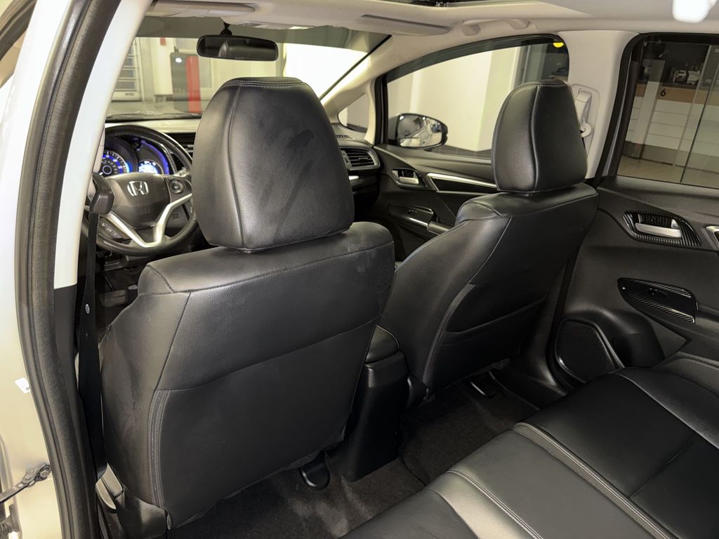 Thumbnail: 2015 Honda Fit - 30