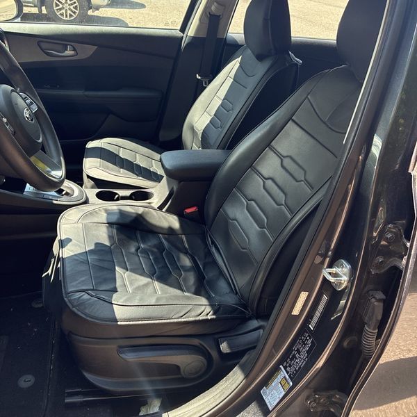 Thumbnail: 2019 Kia Forte - 9