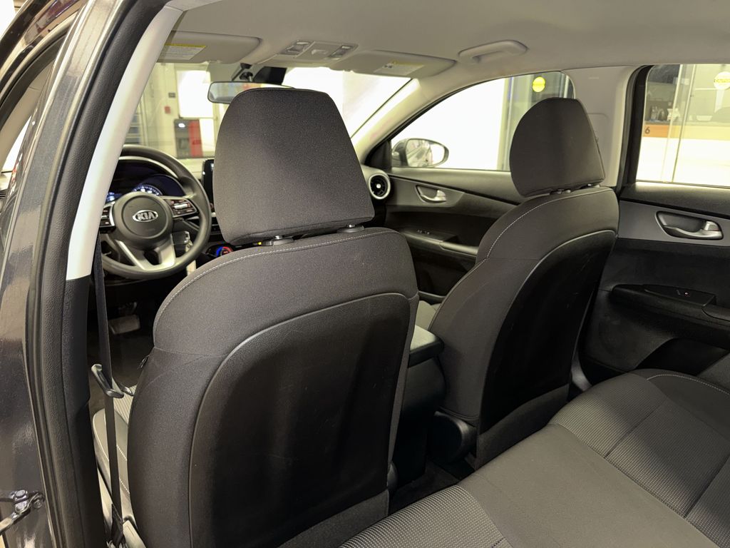 Thumbnail: 2019 Kia Forte - 26