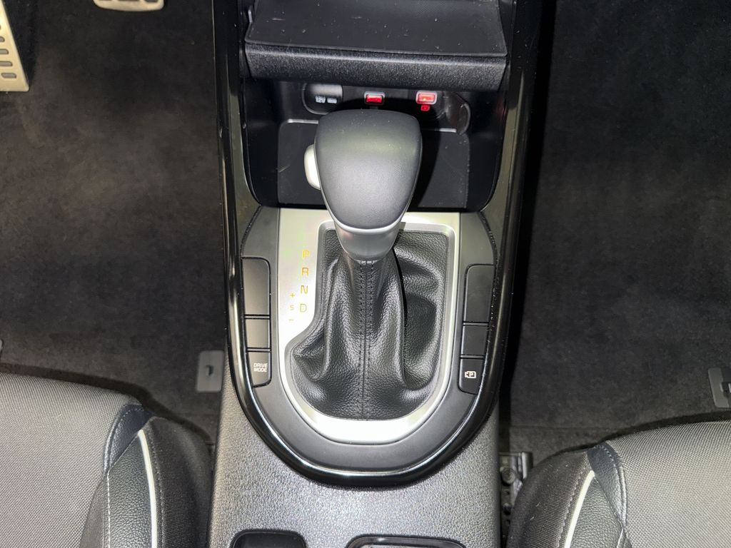 Thumbnail: 2023 Kia Forte - 13