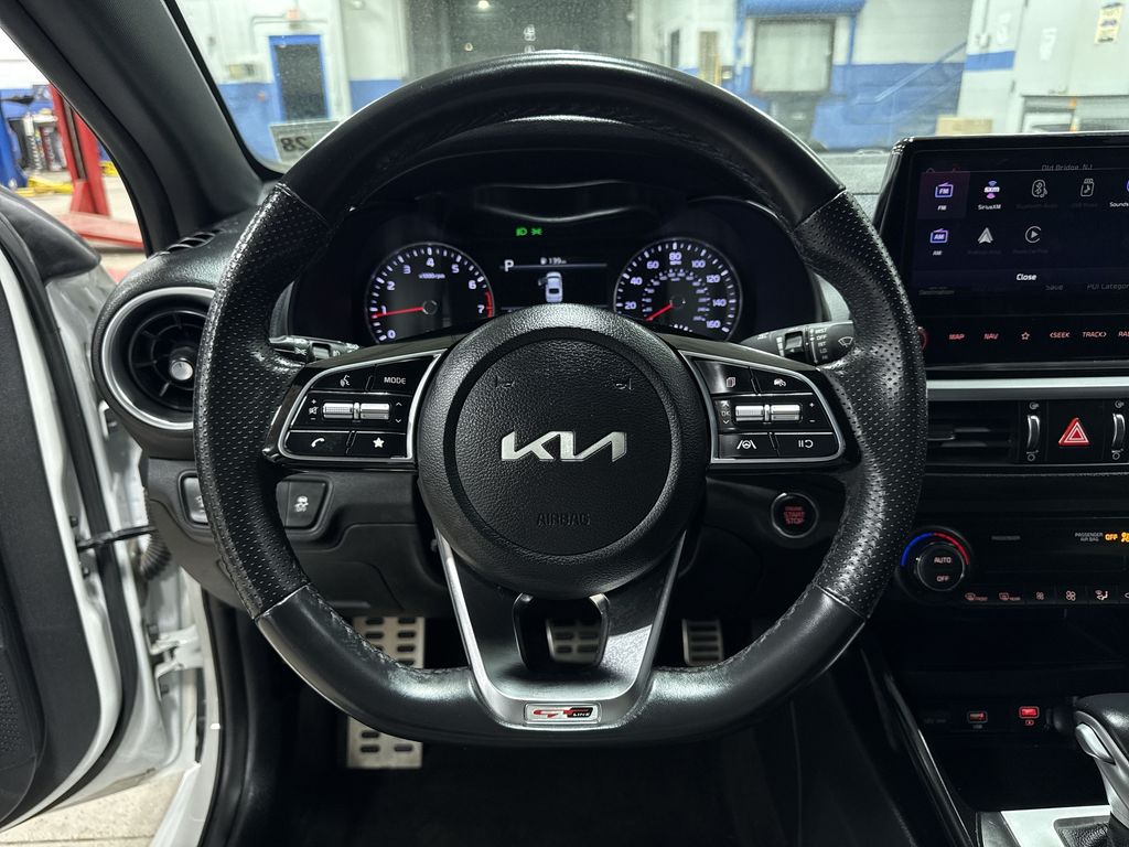 Thumbnail: 2023 Kia Forte - 2