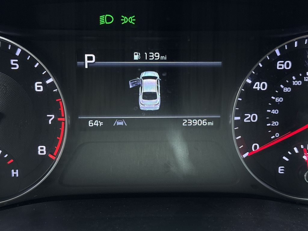 Thumbnail: 2023 Kia Forte - 14