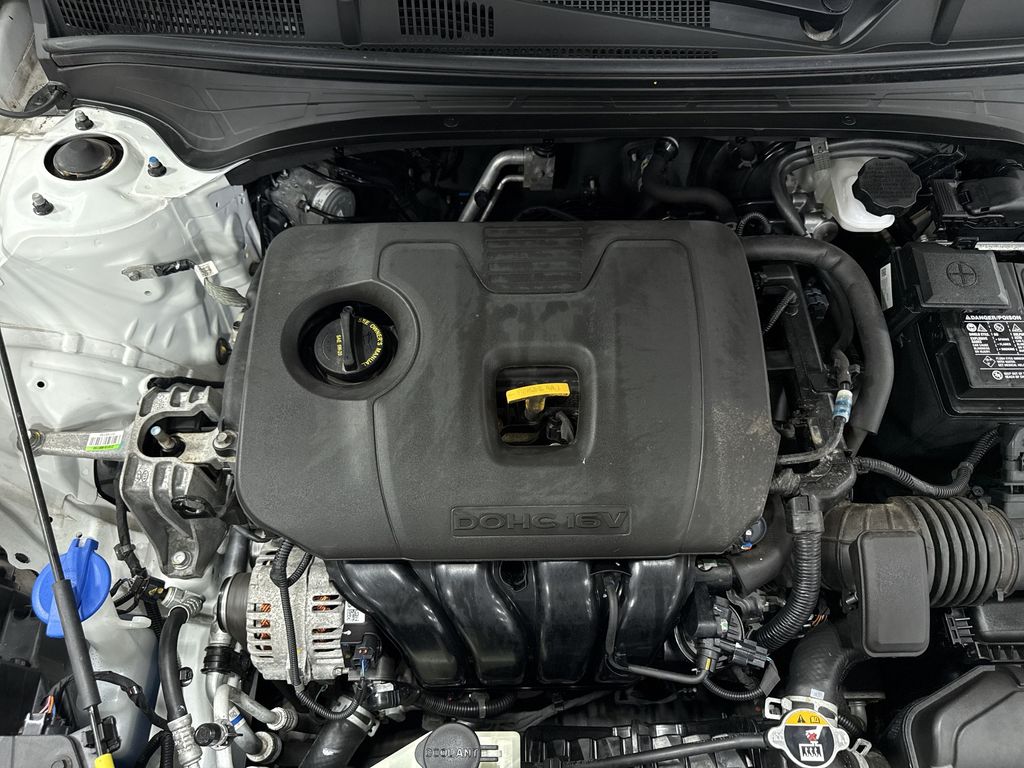 Thumbnail: 2023 Kia Forte - 8