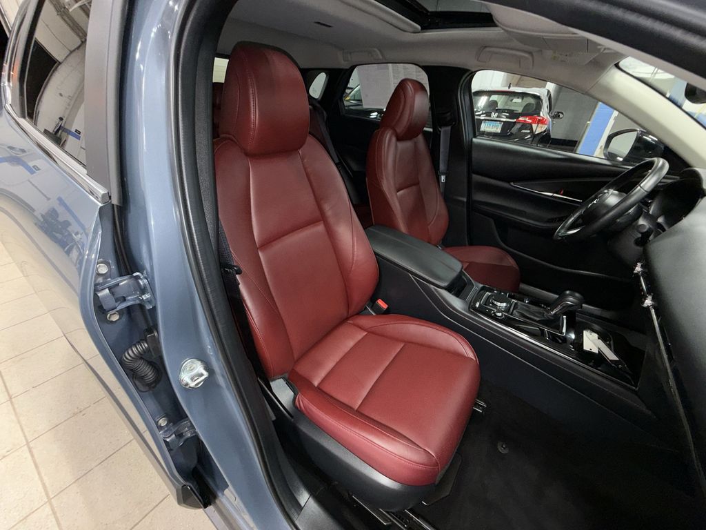 Thumbnail: 2023 Mazda CX-30 - 10