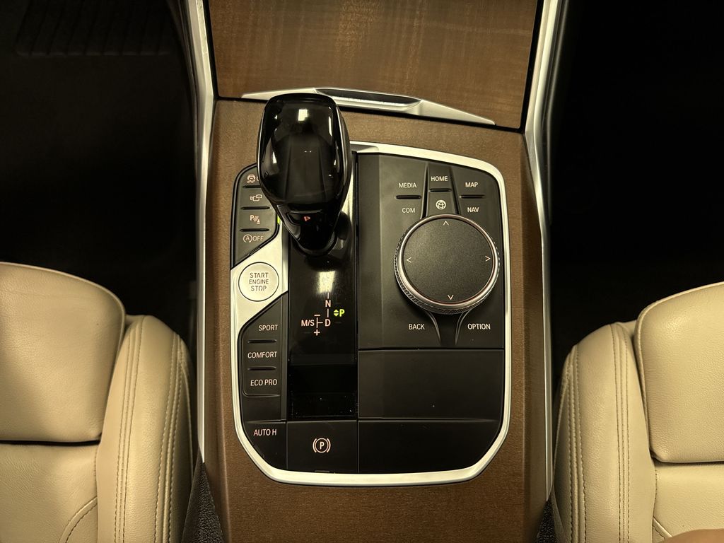 Thumbnail: 2021 BMW 3 Series - 12