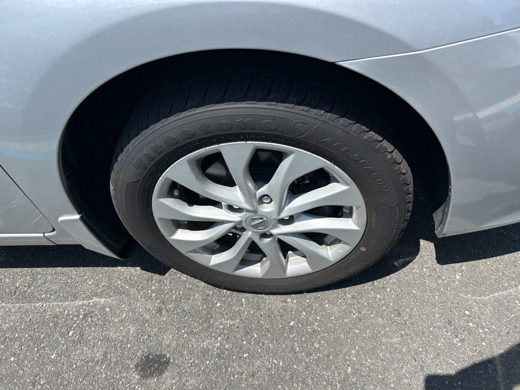 Thumbnail: 2019 Nissan Sentra - 7