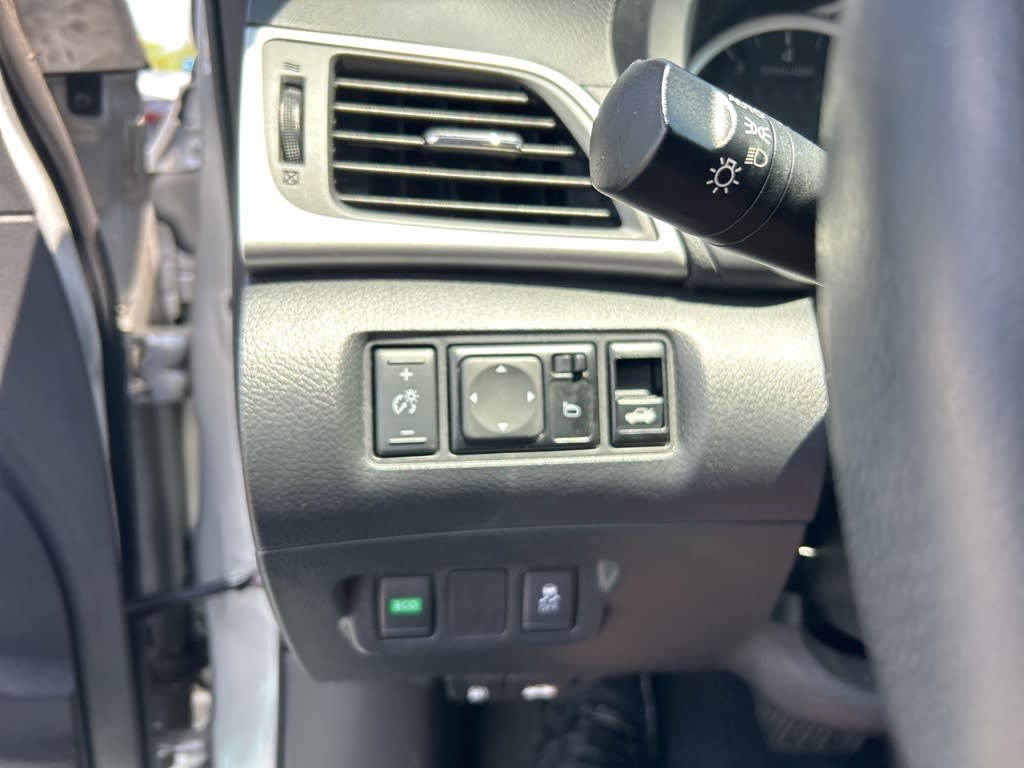 Thumbnail: 2019 Nissan Sentra - 22