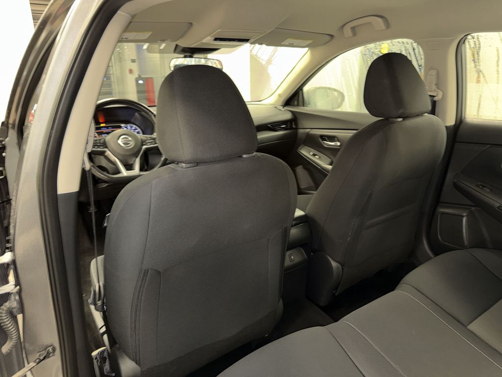 Thumbnail: 2022 Nissan Sentra - 27