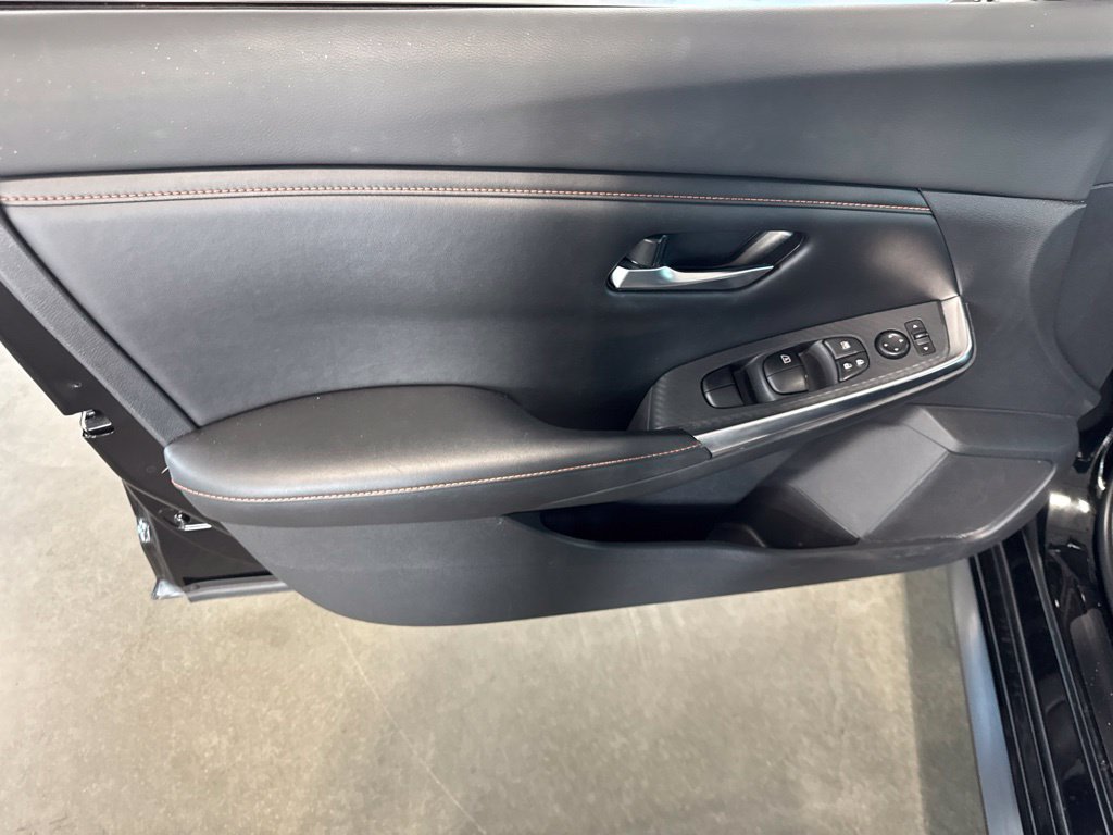 Thumbnail: 2021 Nissan Sentra - 17