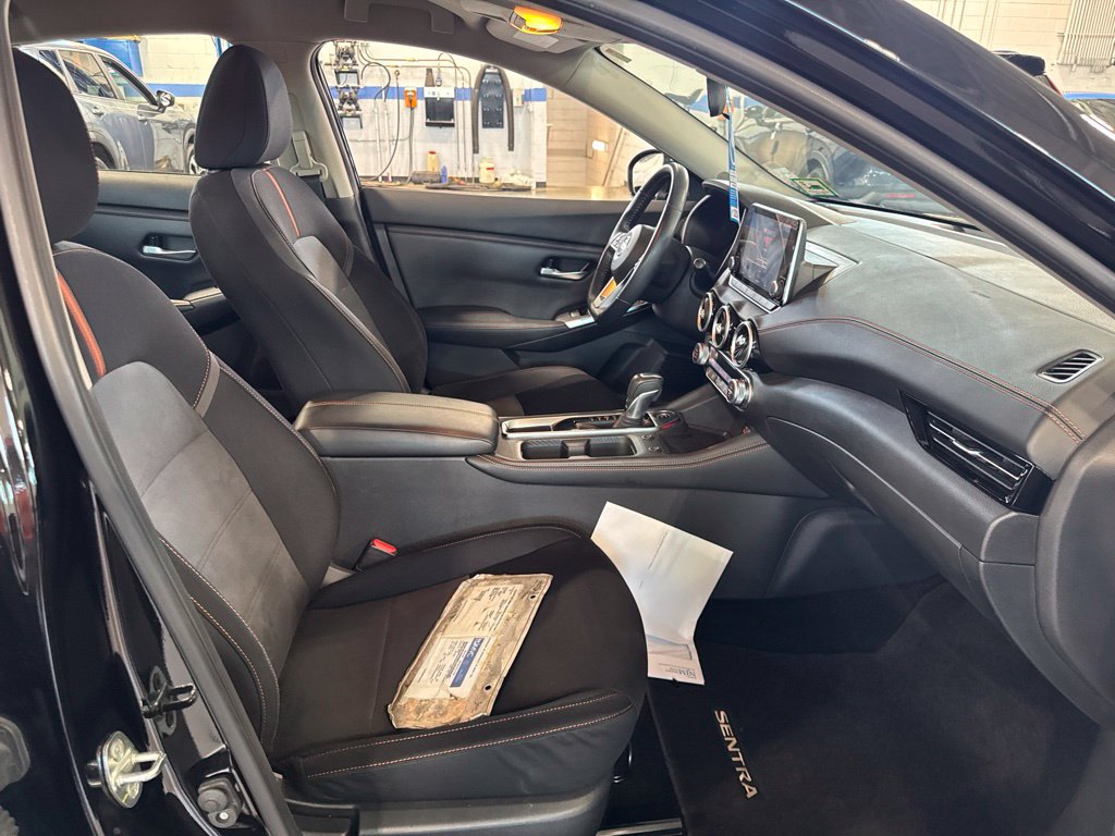 Thumbnail: 2021 Nissan Sentra - 9