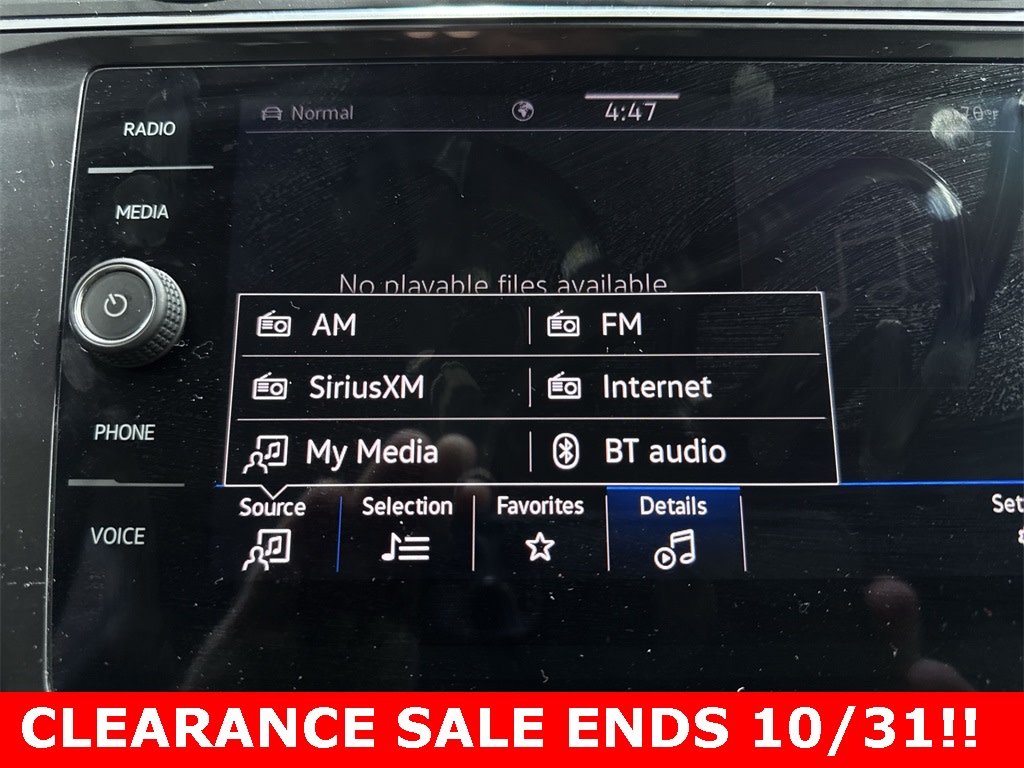 Thumbnail: 2022 Volkswagen Tiguan - 10