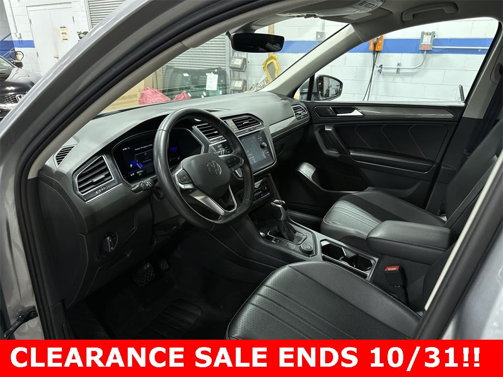 Thumbnail: 2022 Volkswagen Tiguan - 7