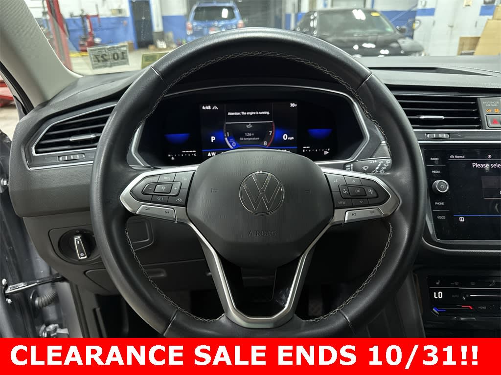 Thumbnail: 2022 Volkswagen Tiguan - 2