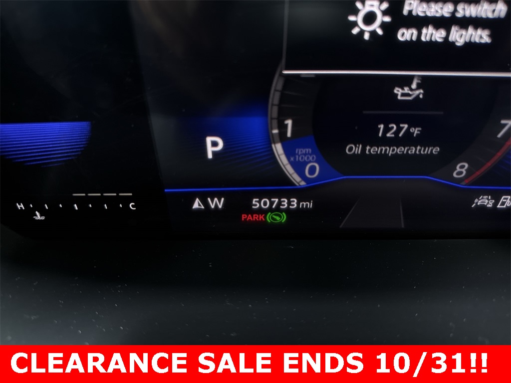 Thumbnail: 2022 Volkswagen Tiguan - 11