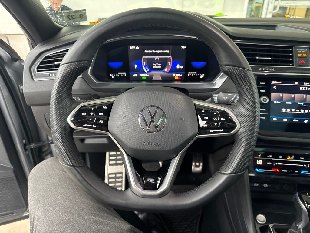 Thumbnail: 2022 Volkswagen Tiguan - 2