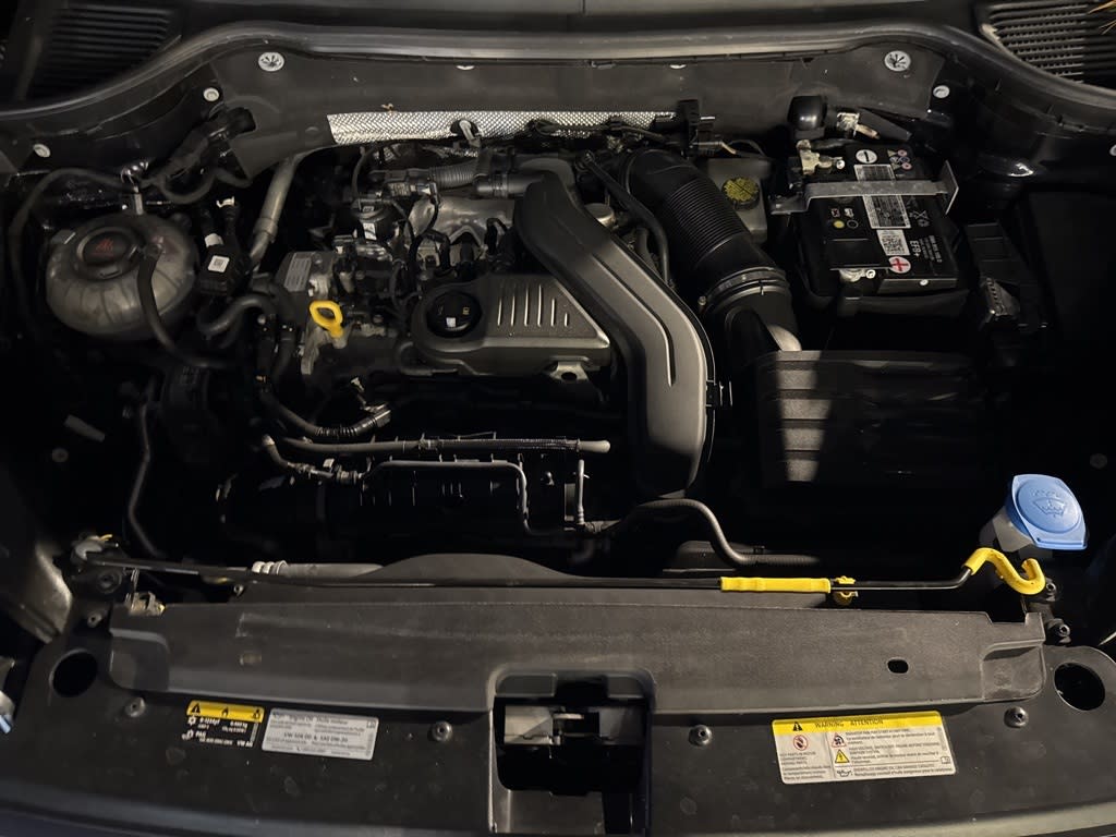 Thumbnail: 2023 Volkswagen Taos - 7