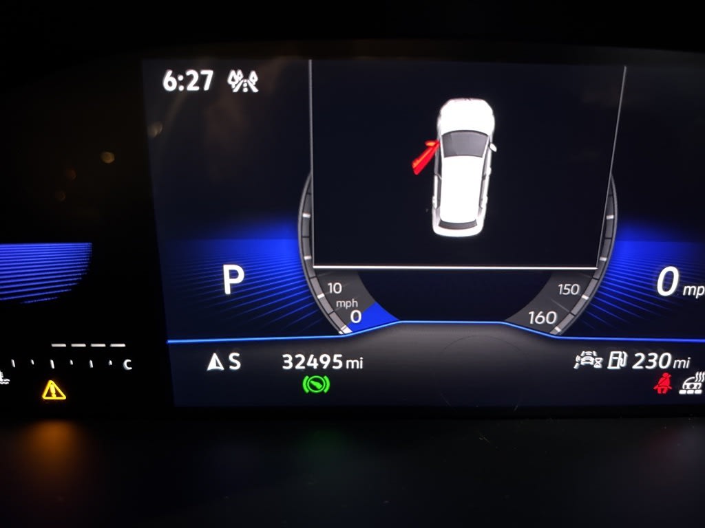 Thumbnail: 2023 Volkswagen Taos - 18