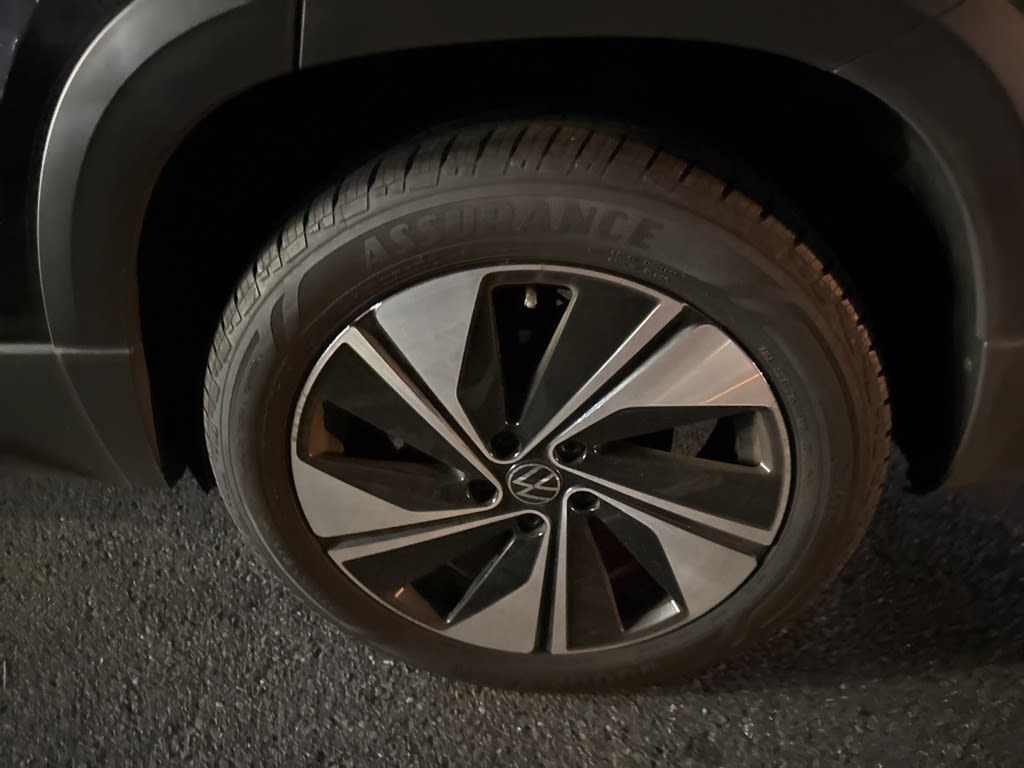 Thumbnail: 2023 Volkswagen Taos - 23