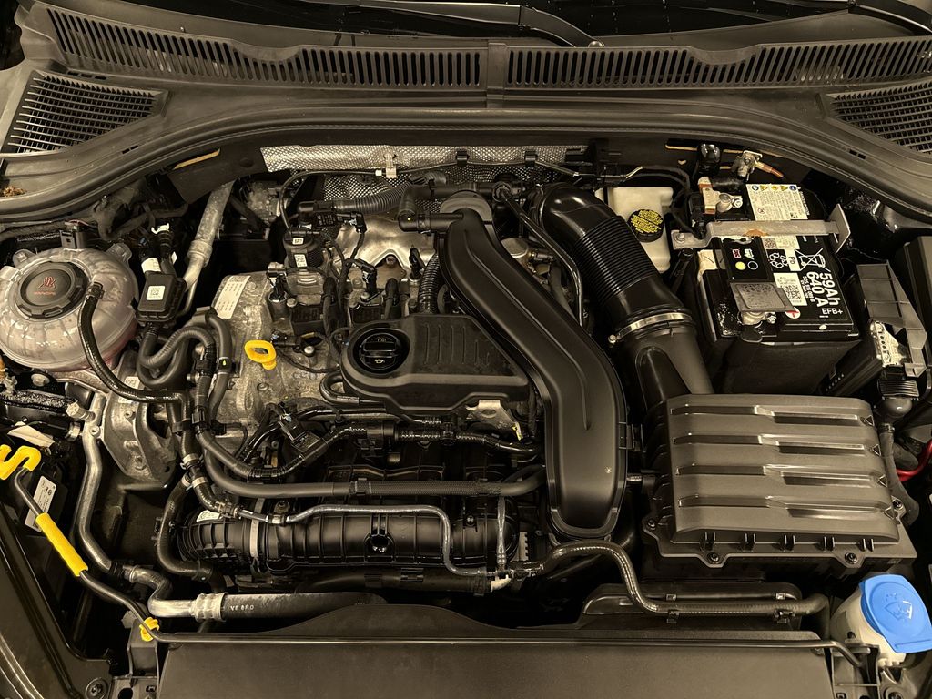 Thumbnail: 2024 Volkswagen Jetta - 7