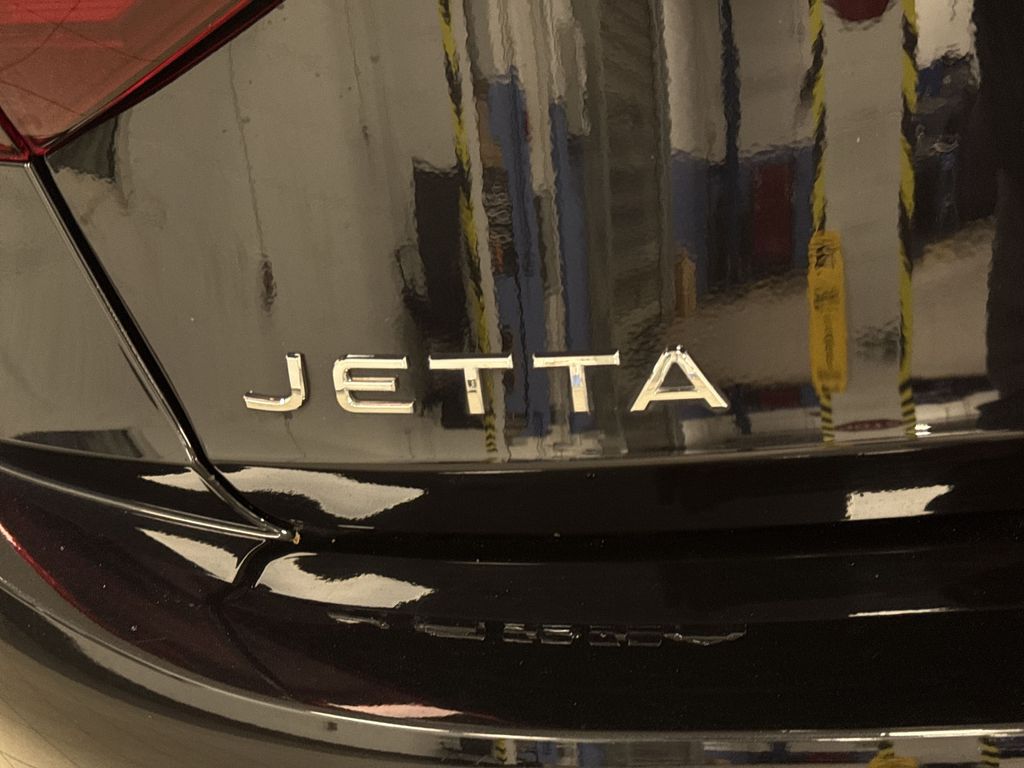Thumbnail: 2024 Volkswagen Jetta - 26