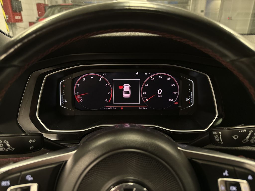 Thumbnail: 2019 Volkswagen Jetta - 31
