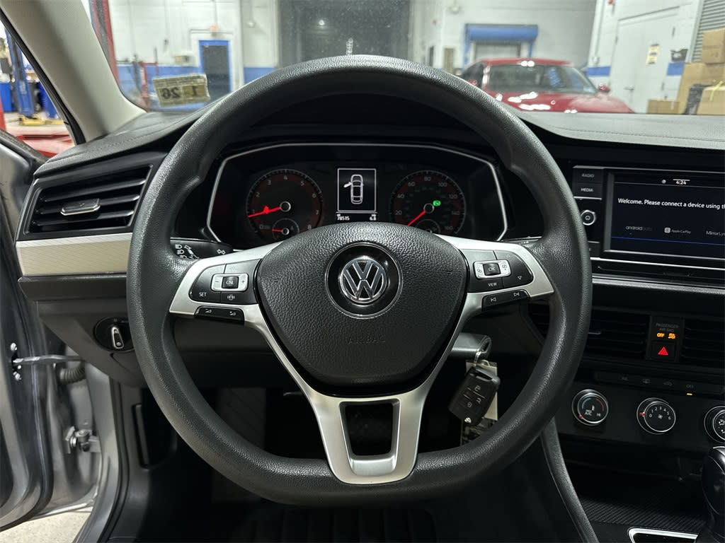 Thumbnail: 2021 Volkswagen Jetta - 2
