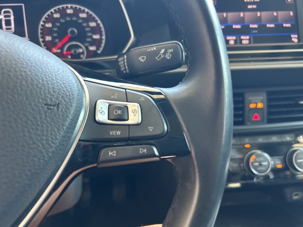 Thumbnail: 2019 Volkswagen Jetta - 20