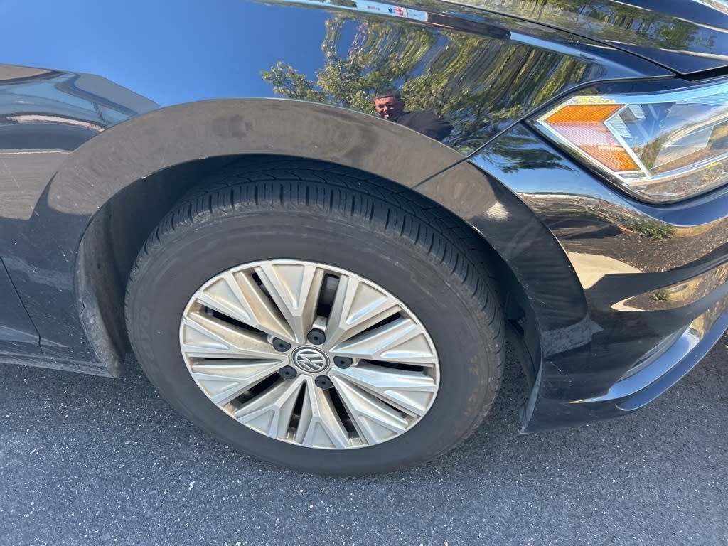 Thumbnail: 2019 Volkswagen Jetta - 7