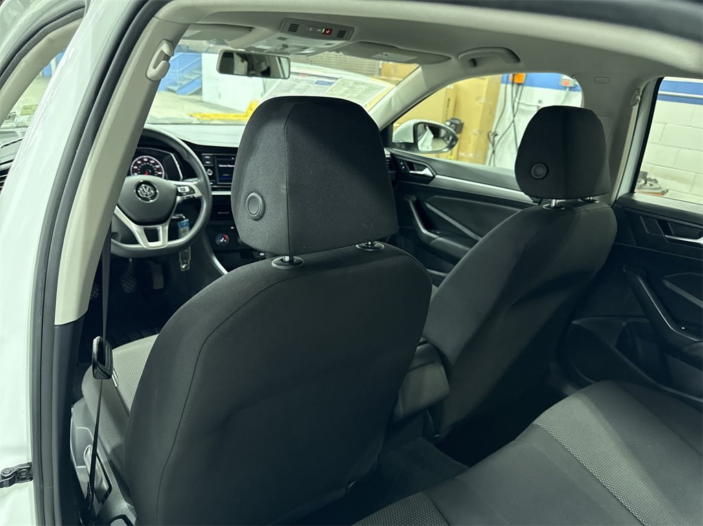2021 Volkswagen Jetta S 27