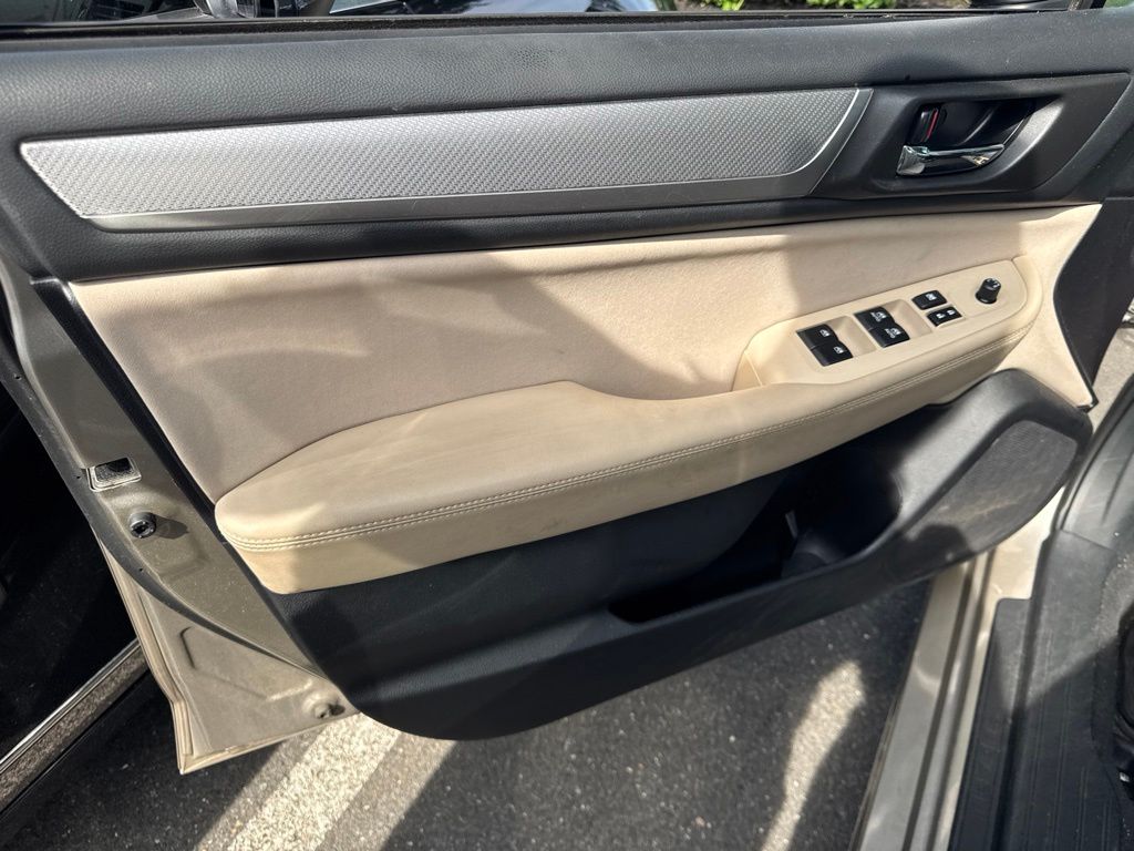 Thumbnail: 2018 Subaru Legacy - 16