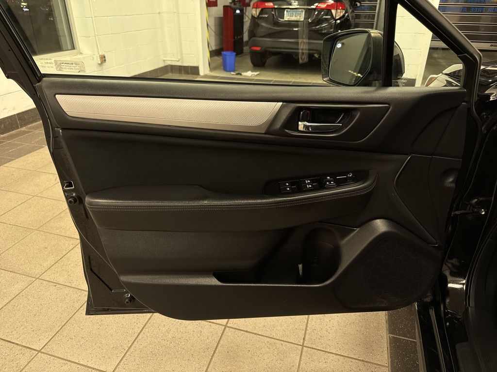 Thumbnail: 2015 Subaru Legacy - 31