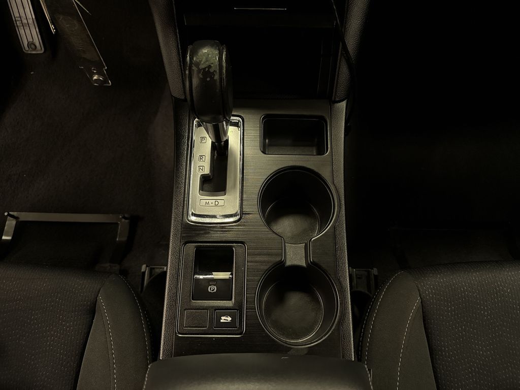 Thumbnail: 2015 Subaru Legacy - 12