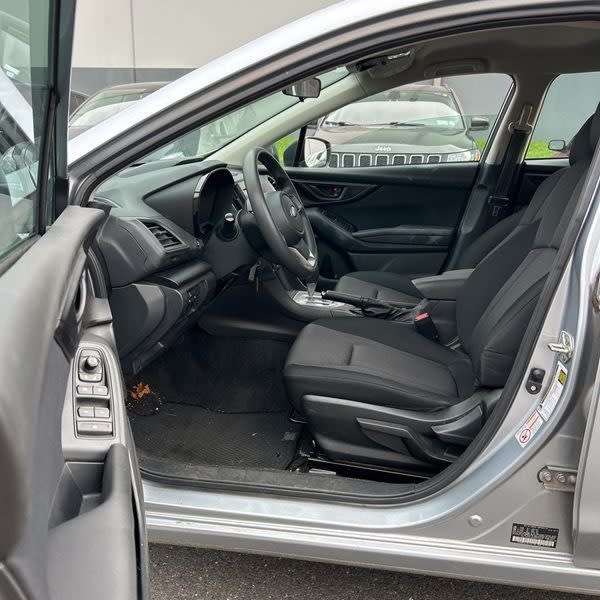 Thumbnail: 2017 Subaru Impreza - 9