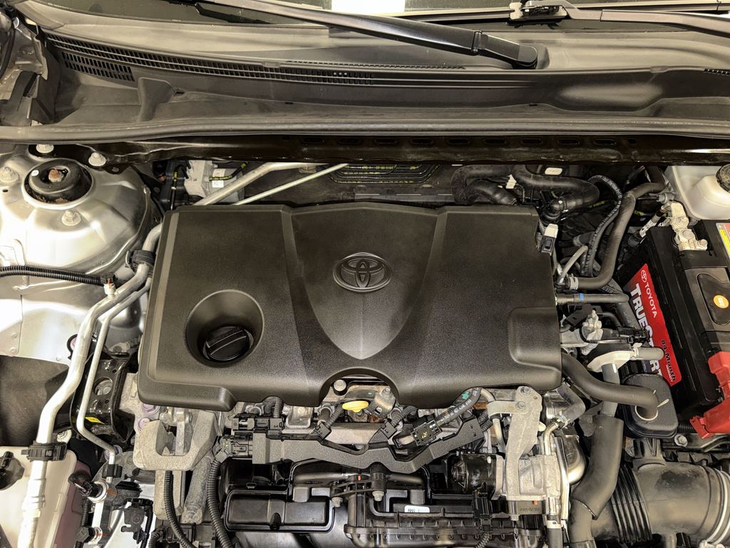 Thumbnail: 2019 Toyota Camry - 7