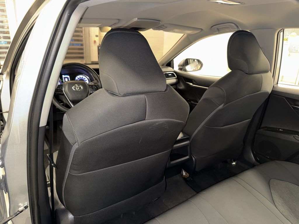 Thumbnail: 2019 Toyota Camry - 27