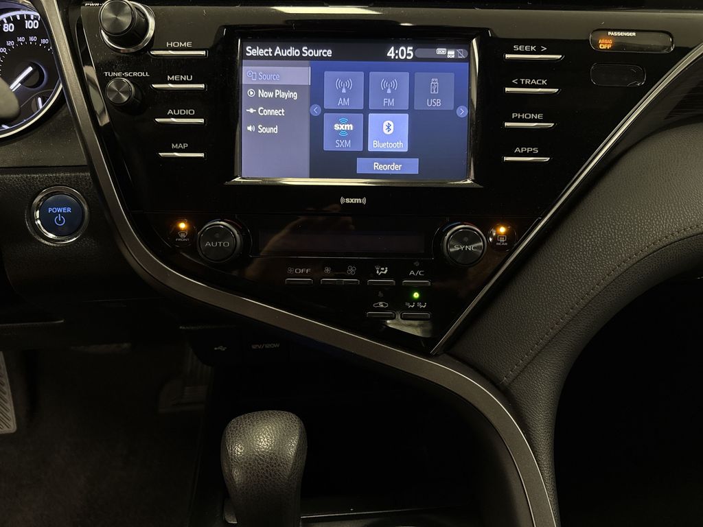 Thumbnail: 2020 Toyota Camry - 21